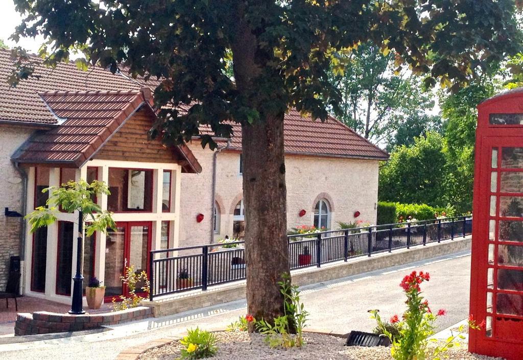 Logis Hostellerie La Chaumiere Arsonval Dış mekan fotoğraf